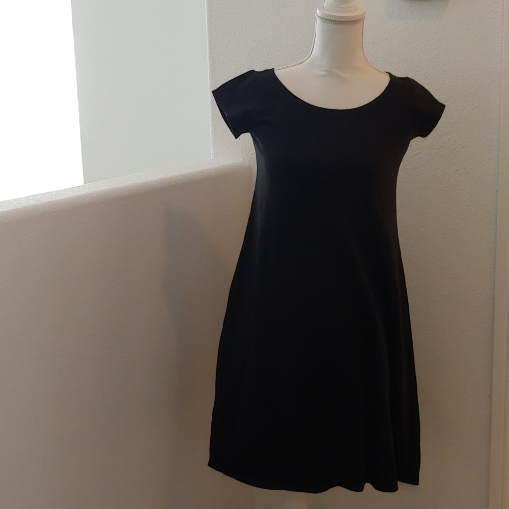 Eileen Fisher black dress size PP